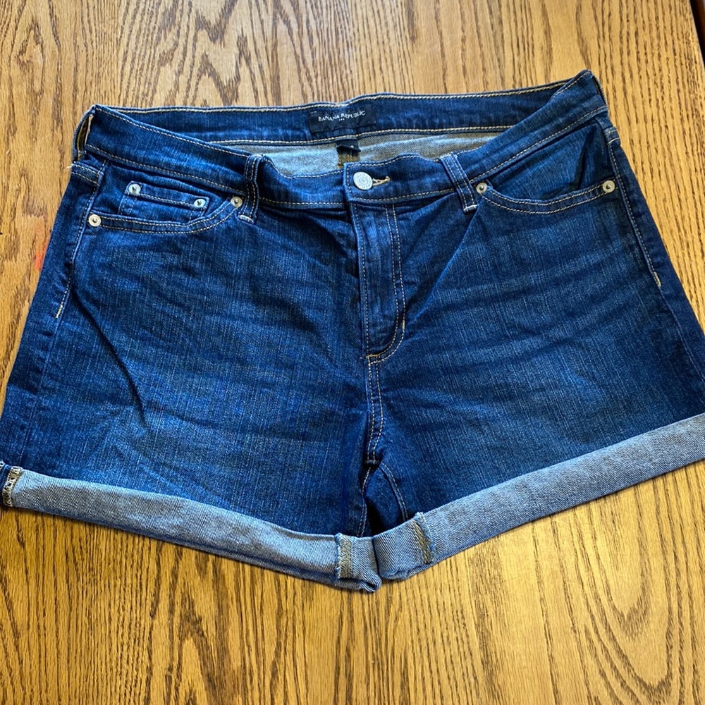 Banana Republic Women’s Denim Shorts